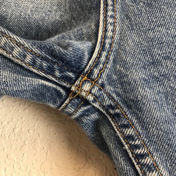 Re/Done Levi's High Rise Stove Pipe Medium Vain Upcycled Raw Hem Crop Jeans READ - Picture 6 of 14